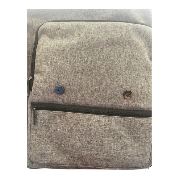 Gray Multi-Use Backpack - Picture 4 of 10